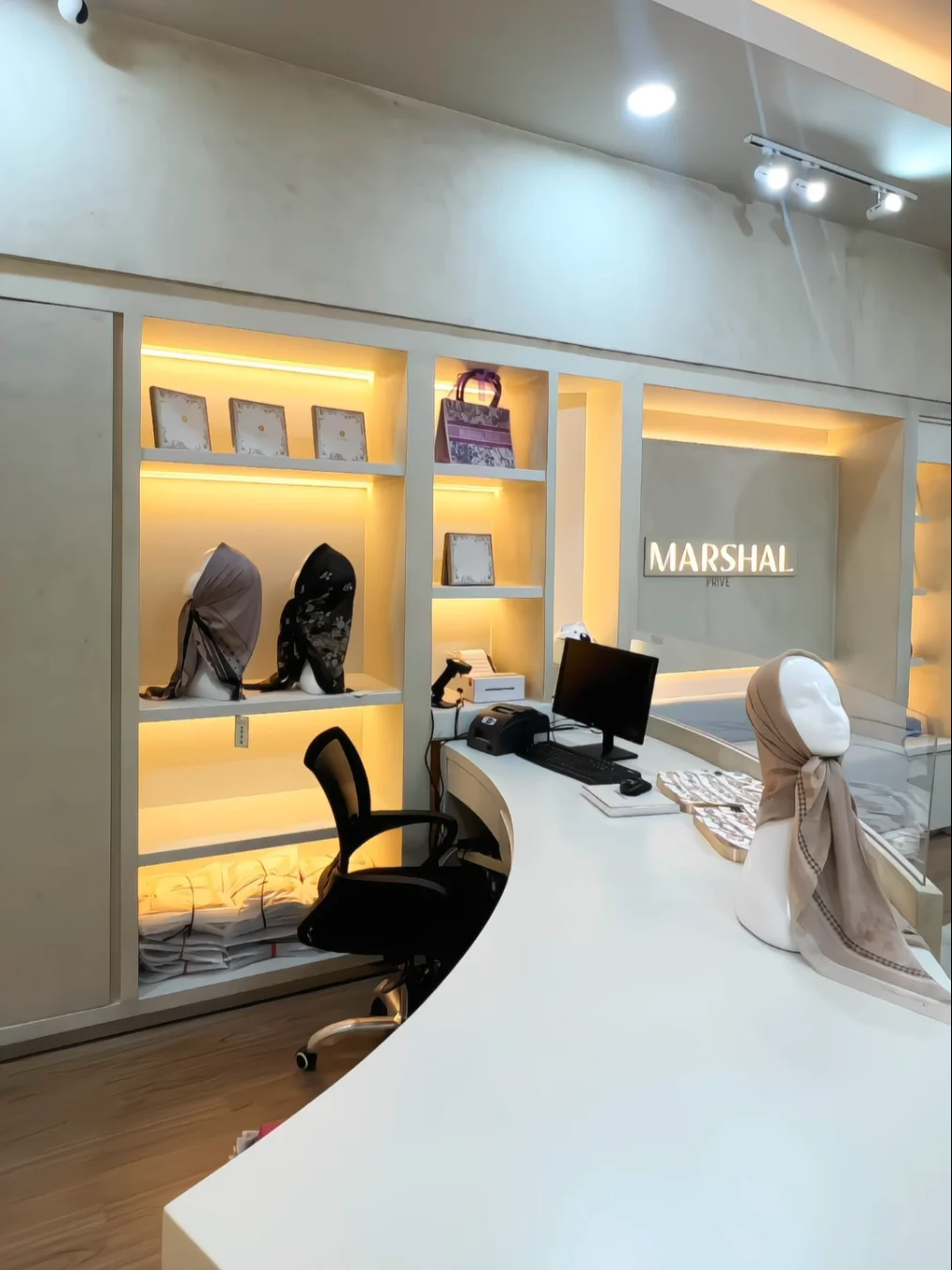Marshal Boutique — foto 3