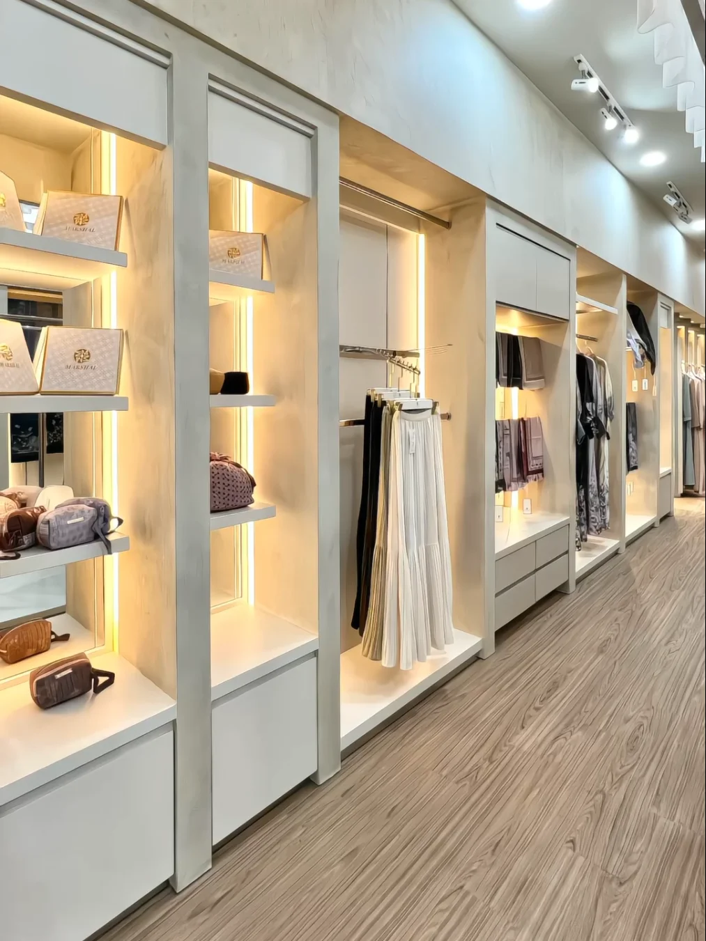 Marshal Boutique — foto 17
